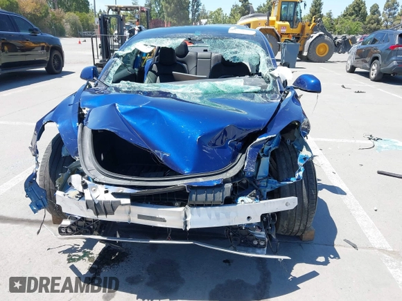 2023 Tesla Model 3 z VIN 5YJ3E1EA2PF506429, wystawiony jako IAAI lot #42320628 z przebiegiem Nie podano mil oraz . Historia ofert i sprzedaży dostępna na DreamBid. Obrazek 6.