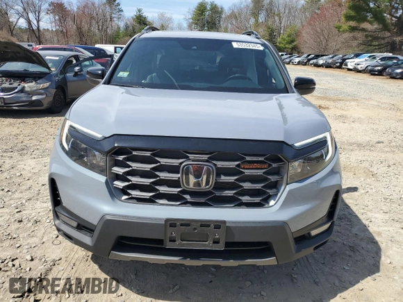 2023 Honda Passport TrailSport with VIN 5FNYF8H64PB032311, listed as a Copart auction lot 53532345 with 21,456 mi miles and Salvage title. Bid and sale history available at DreamBid. Image 5.