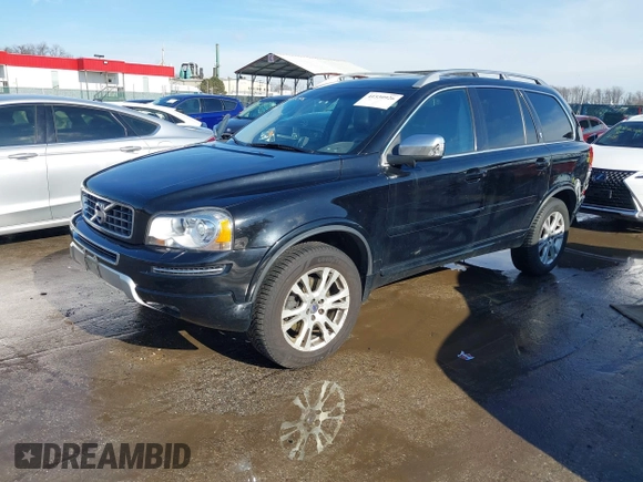 2014 Volvo XC90 with VIN YV4952CZ8E1680906, listed as a IAAI auction lot 41530926 with 118,494 mi miles and . Bid and sale history available at DreamBid. Image 2.