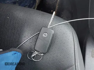 2011 Volkswagen Jetta SE с VIN 3VWBZ7AJ9BM395274, выставлен на аукционе IAAI как лот 41672902 с пробегом 79 218 миль миль и . История ставок и продаж доступна на DreamBid. Изображение 11.