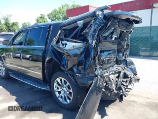 2015 GMC Yukon XL Denali with VIN 1GKS2JKJ9FR244754, listed as a IAAI auction lot 39706952 with 94,917 mi miles. Bid and sale history available at carsss.com. Image 6.