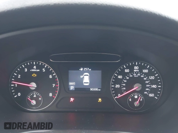 2019 Kia Sorento LX with VIN 5XYPGDA54KG588767, listed as a IAAI auction lot 42683621 with 90,395 mi miles and . Bid and sale history available at DreamBid. Image 7.
