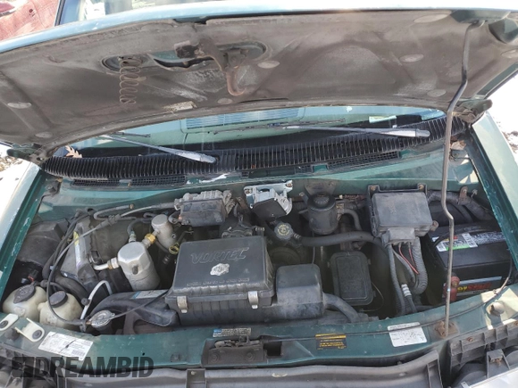 1998 Chevrolet Astro with VIN 1GNEL19WXWB111590, listed as a Copart auction lot 83527884 with 161,137 mi miles and Salvage Title. Bid and sale history available at carsss.com. Image 12.