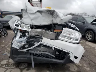 2024 Ford Maverick XLT with VIN 3FTTW8H3XRRA83135, listed as a Copart auction lot 85706384 with 5,218 mi miles and Salvage title. Bid and sale history available at DreamBid. Image 5.