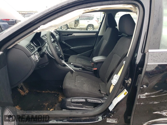 2017 Volkswagen Passat S с VIN 1VWAT7A32HC050631, выставлен на аукционе Copart как лот 56243335 с пробегом 102 795 миль миль и Списание • Salvage title. История ставок и продаж доступна на DreamBid. Изображение 7.