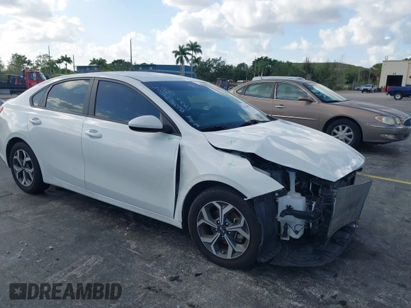 2021 Kia Forte FE with VIN 3KPF24AD7ME349327, listed as a IAAI auction lot 42166949 with 71,217 mi miles and . Bid and sale history available at DreamBid. Image 1.