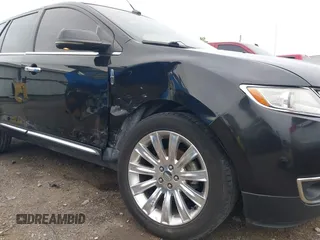 2012 Lincoln MKX with VIN 2LMDJ6JK0CBL13277, listed as a IAAI auction lot 42115328 with 134,939 mi miles and . Bid and sale history available at DreamBid. Image 6.