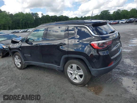 2022 Jeep Compass Latitude z VIN 3C4NJCBBXNT192492, wystawiony jako Copart lot #57164695 z przebiegiem 29 628 mil mil oraz Szkoda całkowita • Salvage title. Historia ofert i sprzedaży dostępna na DreamBid. Obrazek 2.
