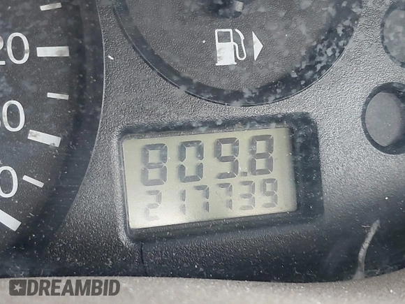 2002 Ford Focus SE with VIN 1FAFP34302W129809, listed as a IAAI auction lot 42083220 with 217,739 mi miles and . Bid and sale history available at carsss.com. Image 7.