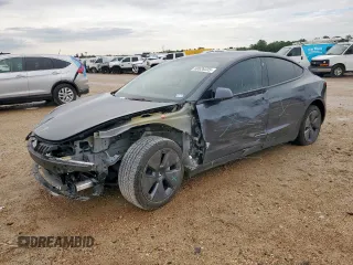 2023 Tesla Model 3 z VIN 5YJ3E1EA0PF622289, wystawiony jako Copart lot #60626335 z przebiegiem 34 158 mil mil oraz Szkoda całkowita • Salvage title. Historia ofert i sprzedaży dostępna na DreamBid. Obrazek 1.