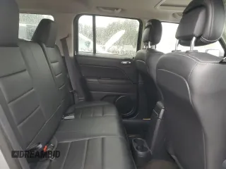 2016 Jeep Patriot High Altitude z VIN 1C4NJRFB5GD581062, wystawiony jako Copart lot #81837954 z przebiegiem 22 911 mil mil oraz Nie do naprawy • Non repairable. Historia ofert i sprzedaży dostępna na DreamBid. Obrazek 11.