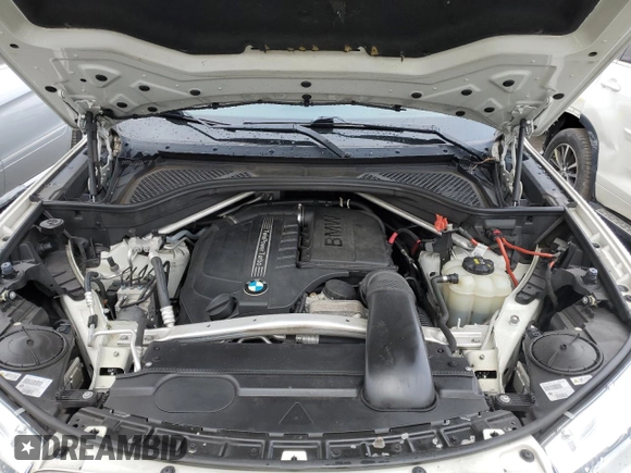 2016 BMW X6 xDrive35i with VIN 5UXKU2C51G0N82926, listed as a Copart auction lot 37905423 with 74,495 mi miles. Bid and sale history available at carsss.com. Image 11.