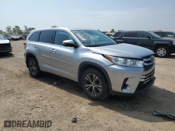 2018 Toyota Highlander LE с VIN 5TDBZRFH7JS867488, выставлен на аукционе Copart как лот 60373075 с пробегом 64 043 миль миль и Списание • Salvage title. История ставок и продаж доступна на DreamBid. Изображение 4.
