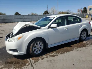 2011 Subaru Legacy Premium z VIN 4S3BMCC62B3244538, wystawiony jako Copart lot #52203435 z przebiegiem 121 495 mil mil oraz Szkoda całkowita • Salvage title. Historia ofert i sprzedaży dostępna na DreamBid. Obrazek 1.