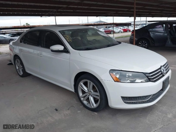 2014 Volkswagen Passat SE w/Sunroof with VIN 1VWBS7A31EC081968, listed as a IAAI auction lot 41963985 with 143,670 mi miles. Bid and sale history available at carsss.com. Image 1.
