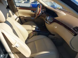 2013 Mercedes-Benz S 550 with VIN WDDNG7DB9DA518474, listed as a IAAI auction lot 41356701 with 97,053 mi miles and . Bid and sale history available at DreamBid. Image 5.