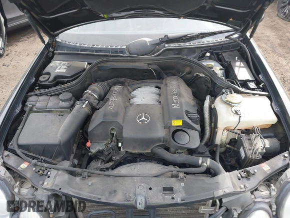 1999 Mercedes-Benz CLK with VIN WDBLK65G1XT013704, listed as a IAAI auction lot 42115880 with 85,741 mi miles. Bid and sale history available at carsss.com. Image 10.