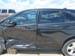 2015 Ford Edge SE with VIN 2FMTK3G99FBC33374, listed as a IAAI auction lot 40020092 with 185,607 mi miles. Bid and sale history available at carsss.com. Image 15.
