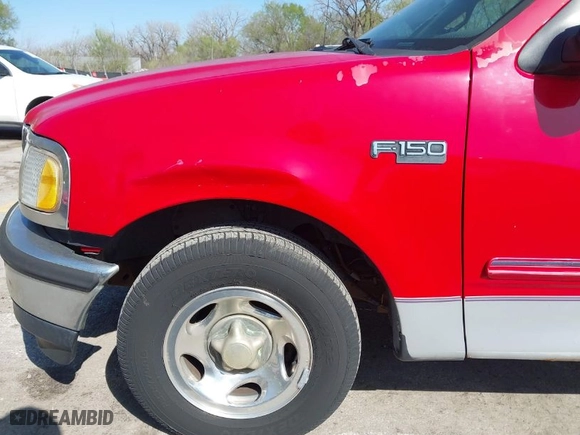 1997 Ford F-150 Standard with VIN 1FTDF17W7VKD46252, listed as a IAAI auction lot 41966149 with 151,061 mi miles. Bid and sale history available at carsss.com. Image 6.