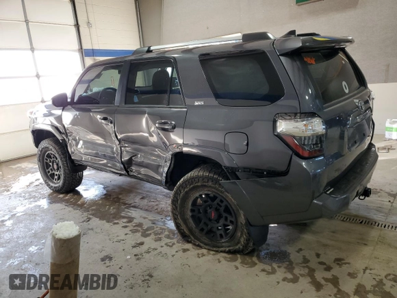 2023 Toyota 4Runner SR5 with VIN JTEMU5JRXP6210446, listed as a Copart auction lot 41521225 with 18,004 mi miles and Salvage title. Bid and sale history available at DreamBid. Image 2.