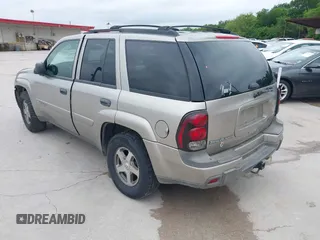 2003 Chevrolet TrailBlazer LTZ with VIN 1GNDT13S332243491, listed as a IAAI auction lot 42208335 with 237,117 mi miles and . Bid and sale history available at DreamBid. Image 3.