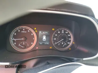2021 Hyundai Tucson Value z VIN KM8J33A46MU386870, wystawiony jako Copart lot #52754805 z przebiegiem 31 173 mil mil oraz Szkoda całkowita • Salvage title. Historia ofert i sprzedaży dostępna na DreamBid. Obrazek 9.