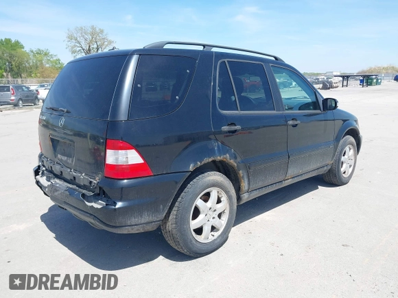 2004 Mercedes-Benz M 350 with VIN 4JGAB57E64A506988, listed as a IAAI auction lot 42219772 with 294,505 mi miles and . Bid and sale history available at DreamBid. Image 4.