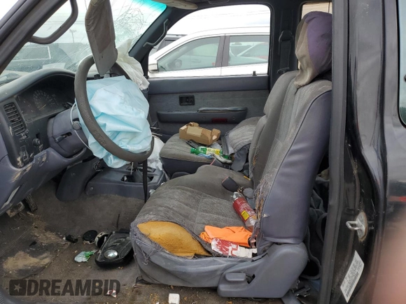 1998 Toyota Tacoma with VIN 4TAWN72N6WZ116347, listed as a Copart auction lot 75882284 with Not Provided miles and Salvage Title. Bid and sale history available at DreamBid. Image 7.