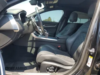 2022 Jaguar XF SE with VIN SAJBG4FX9NCY91087, listed as a Copart auction lot 64618254 with 28,742 mi miles and Salvage Title. Bid and sale history available at carsss.com. Image 7.