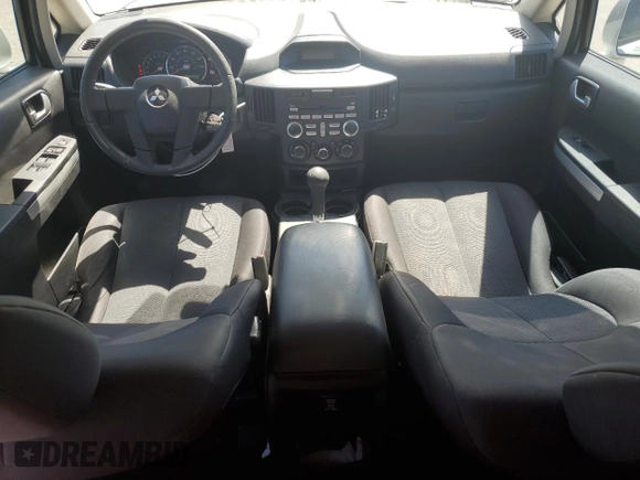2011 Mitsubishi Endeavor LS z VIN 4A4JN2AS3BE032912, wystawiony jako Copart lot #53040125 z przebiegiem 132 709 mil mil oraz Szkoda całkowita • Salvage title. Historia ofert i sprzedaży dostępna na DreamBid. Obrazek 8.