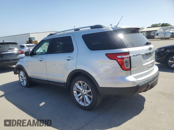 2014 Ford Explorer XLT with VIN 1FM5K7D88EGA54973, listed as a Copart auction lot 56163145 with 160,469 mi miles and Salvage title. Bid and sale history available at DreamBid. Image 2.