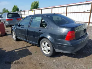 2001 Volkswagen Jetta with VIN 3VWRB69M71M139791, listed as a IAAI auction lot 42581677 with 222,139 mi miles and . Bid and sale history available at DreamBid. Image 3.