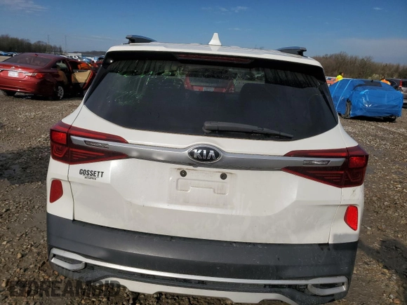 2021 Kia Seltos SX z VIN KNDETCA28M7141605, wystawiony jako Copart lot #48592005 z przebiegiem 64 088 mil mil oraz Szkoda całkowita • Salvage title. Historia ofert i sprzedaży dostępna na DreamBid. Obrazek 6.