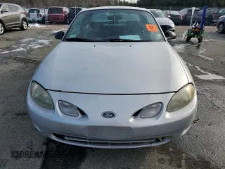 2002 Ford Escort ZX2 Standard with VIN 3FAFP11322R202433, listed as a Copart auction lot 42903095 with 100,680 mi miles and Non Repairable. Bid and sale history available at carsss.com. Image 5.