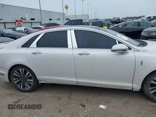 2018 Lincoln MKZ Reserve с VIN 3LN6L5E98JR602227, выставлен на аукционе IAAI как лот 41890600 с пробегом 120 331 миль миль и . История ставок и продаж доступна на DreamBid. Изображение 14.