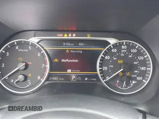 2024 Nissan Sentra SV with VIN 3N1AB8CV0RY261350, listed as a IAAI auction lot 42346567 with 21,993 mi miles and . Bid and sale history available at DreamBid. Image 7.