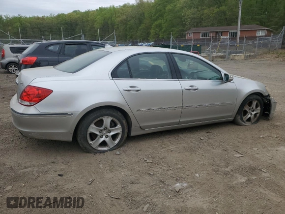 2006 Acura RL with VIN JH4KB16506C011002, listed as a Copart auction lot 53621895 with 171,105 mi miles and Salvage Title. Bid and sale history available at DreamBid. Image 3.