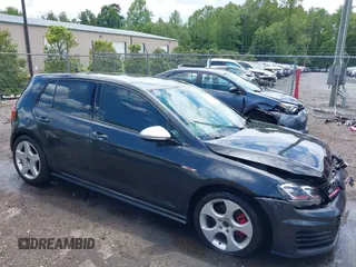 2017 Volkswagen GTI S z VIN 3VW4T7AU7HM068899, wystawiony jako IAAI lot #42194733 z przebiegiem 67 396 mil mil oraz . Historia ofert i sprzedaży dostępna na DreamBid. Obrazek 1.