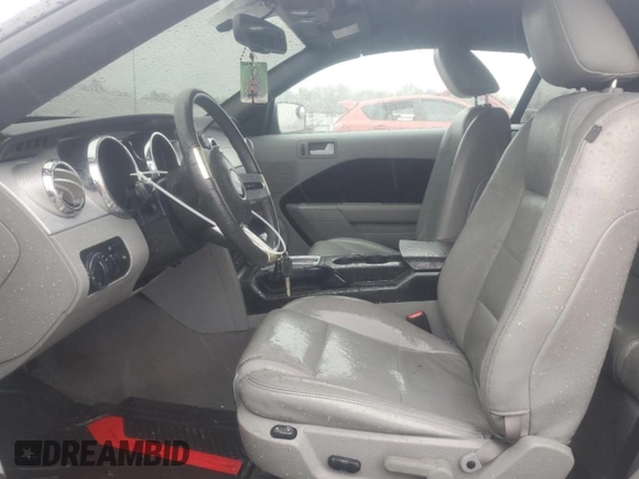 2008 Ford Mustang Deluxe with VIN 1ZVHT84N185109996, listed as a Copart auction lot 52171085 with 141,092 mi miles and Salvage Title. Bid and sale history available at carsss.com. Image 7.