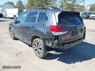 2019 Subaru Forester Limited with VIN JF2SKAUC1KH583794, listed as a IAAI auction lot 41710962 with 61,192 mi miles. Bid and sale history available at carsss.com. Image 3.