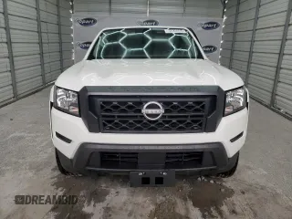 2024 Nissan Frontier S with VIN 1N6ED1CL7RN636837, listed as a Copart auction lot 61935564 with 2,127 mi miles and Salvage Title. Bid and sale history available at carsss.com. Image 5.