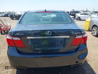 2007 Lexus LS 460 with VIN JTHBL46F275026095, listed as a IAAI auction lot 42168849 with 241,137 mi miles. Bid and sale history available at carsss.com. Image 16.