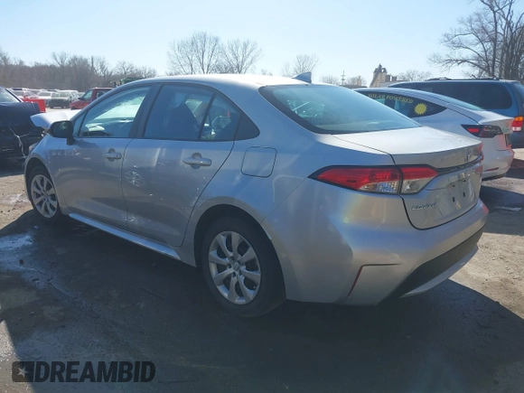 2022 Toyota Corolla LE with VIN 5YFEPMAE9NP340490, listed as a IAAI auction lot 41653662 with 35,676 mi miles and . Bid and sale history available at DreamBid. Image 3.