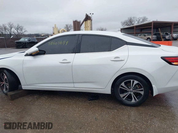 2020 Nissan Sentra SV with VIN 3N1AB8CVXLY228721, listed as a IAAI auction lot 38604644 with 70,458 mi miles. Bid and sale history available at carsss.com. Image 15.