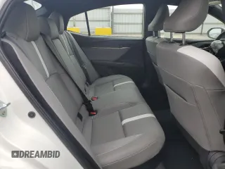 2025 Toyota Camry LE z VIN 4T1DAACK6SU021704, wystawiony jako Copart lot #53556115 z przebiegiem 2 600 mil mil oraz Szkoda całkowita • Salvage title. Historia ofert i sprzedaży dostępna na DreamBid. Obrazek 10.