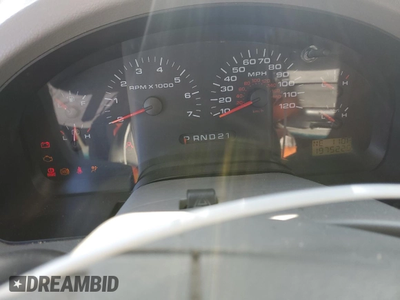 2006 Ford F-150 XLT с VIN 1FTPW12586KB22470, выставлен на аукционе Copart как лот 57362565 с пробегом 197 522 миль миль и Списание • Salvage title. История ставок и продаж доступна на DreamBid. Изображение 9.