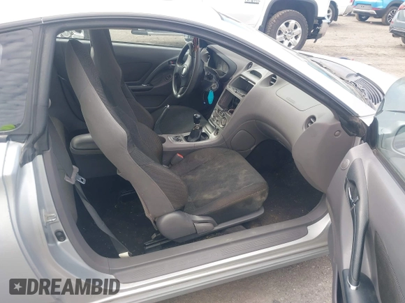 2001 Toyota Celica GT with VIN JTDDR32T410081585, listed as a IAAI auction lot 41731915 with 298,010 mi miles and . Bid and sale history available at DreamBid. Image 5.