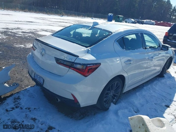 2019 Acura ILX w/Premium/A-Spec Pkg with VIN 19UDE2F85KA002966, listed as a IAAI auction lot 41394700 with 76486 miles. Bid and sale history available at carsss.com. Image 4.