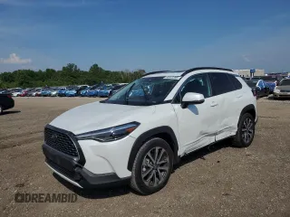 2024 Toyota Corolla Cross XLE with VIN 7MUDAABG9RV091879, listed as a Copart auction lot 60853395 with 12,101 mi miles and Salvage title. Bid and sale history available at DreamBid. Image 1.