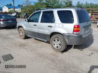 2006 Ford Escape XLT with VIN 1FMYU93126KC36402, listed as a IAAI auction lot 42122882 with 192,899 mi miles and . Bid and sale history available at DreamBid. Image 3.